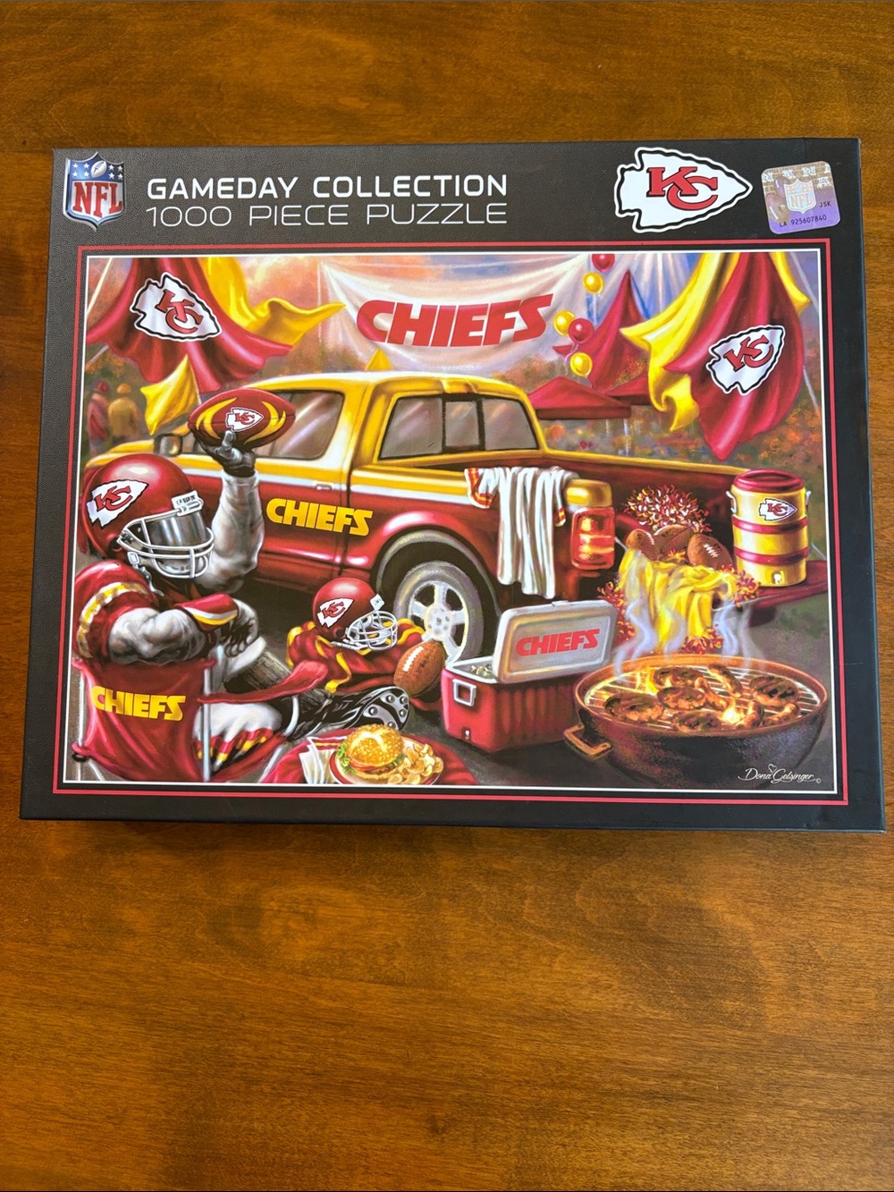NFL Kansas City Chiefs Gameday 1000-piece Jigsaw Puzzle, Bag Unopened